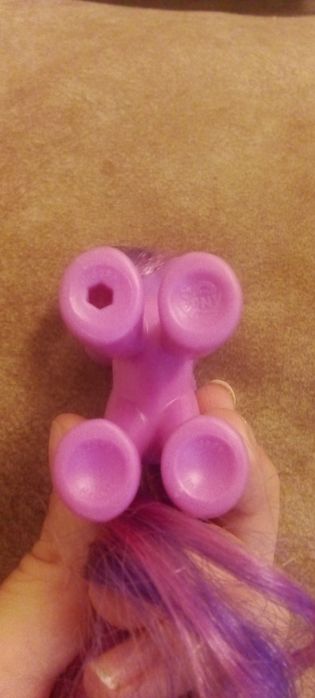 Поні Твайлайт Спаркл