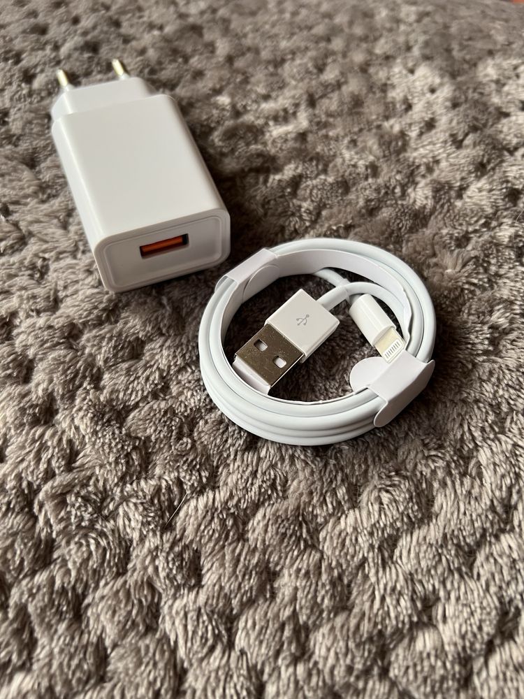 Ładowarka do iPhone + Kabel Lightning 2,4A – Nowa, Wysokiej Jakości!
