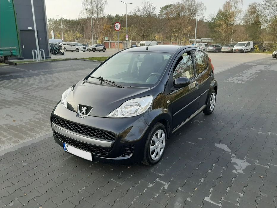 Peugeot 107 1.0i benzynka,5 drzwi,klima,salonowy,zadbany.