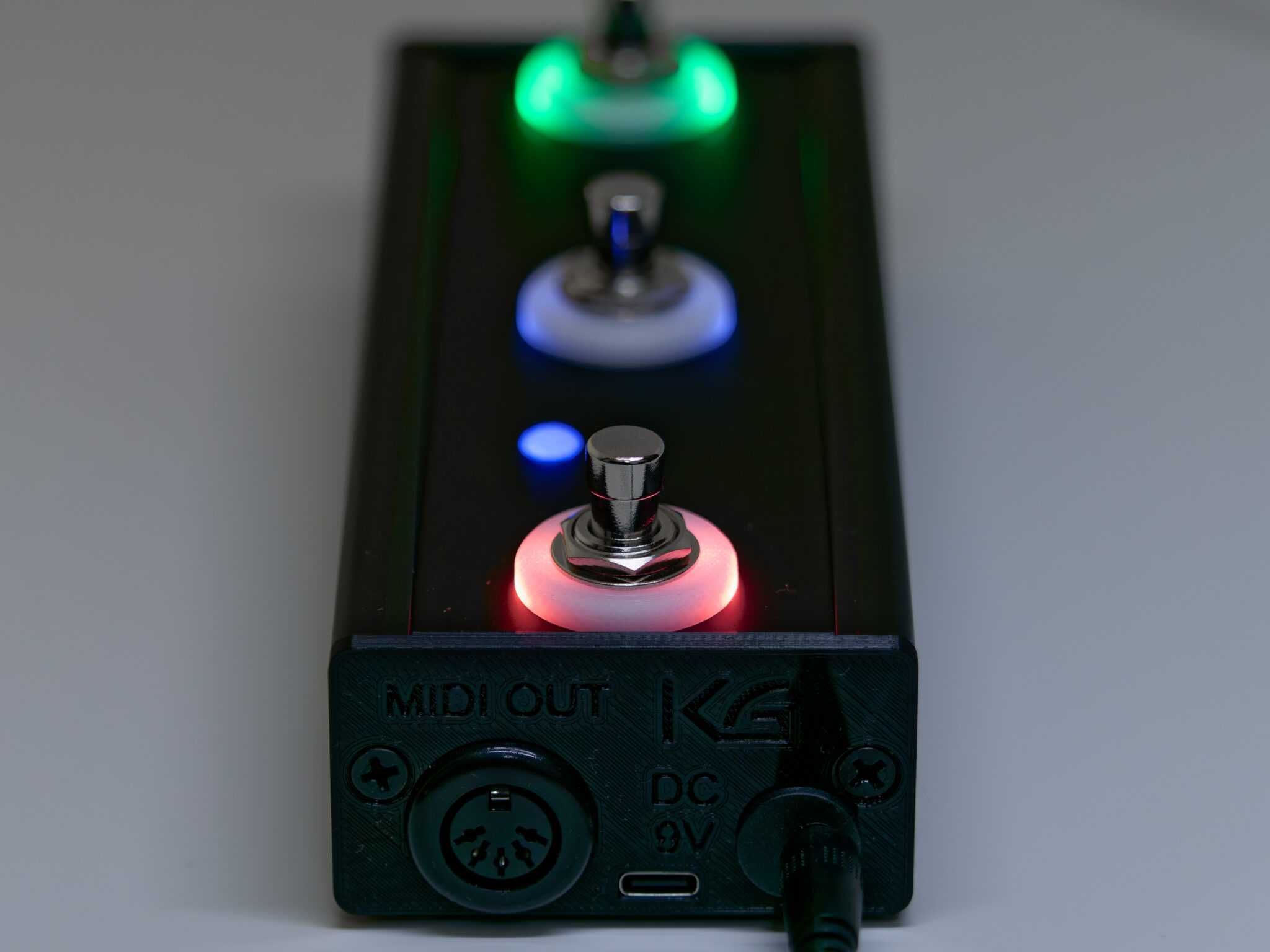 KG Triple I/O 2 kontroler MIDI dla Line 6 HX Stomp