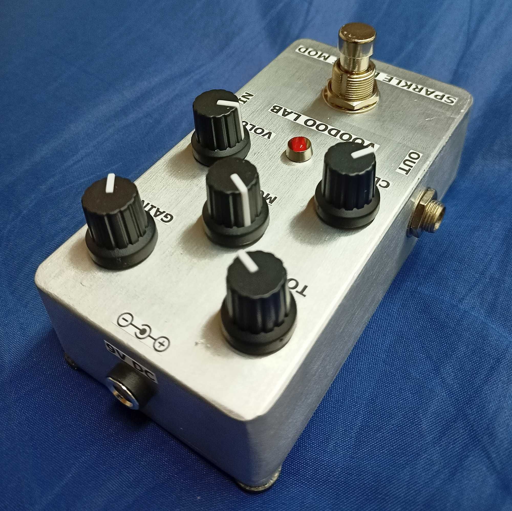 Efekt gitarowy Voodoo Lab Sparkle Drive Mod (klon)
