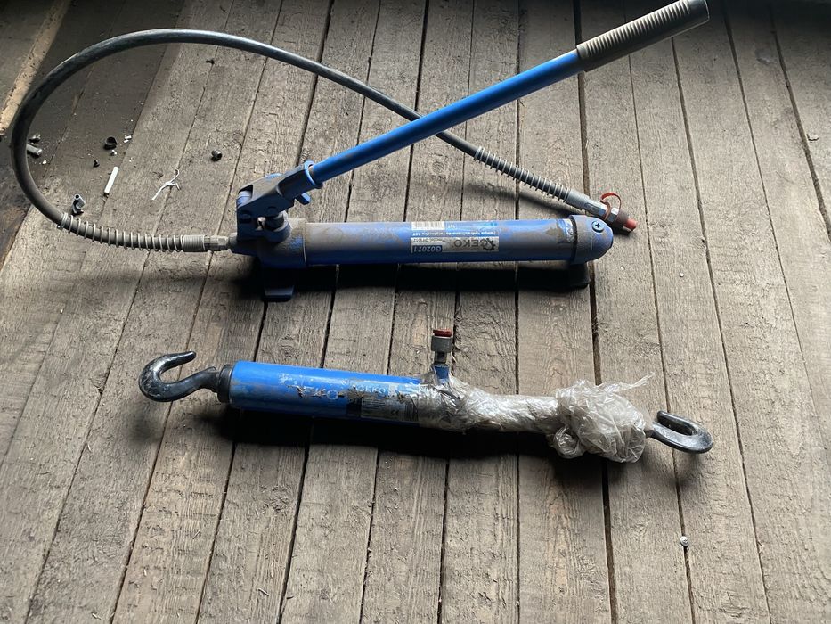 Продам инструмент есть всё