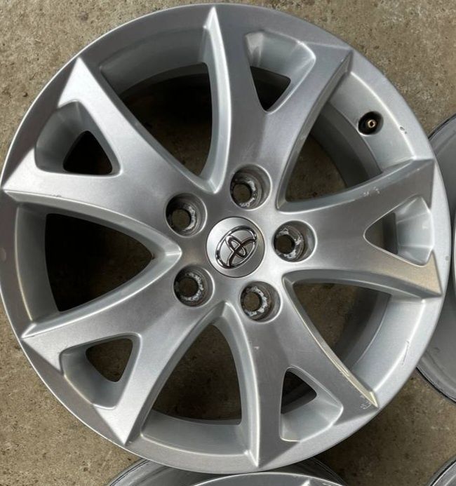 Диски Toyota Corolla Avensis Camry R 16 5 114.3