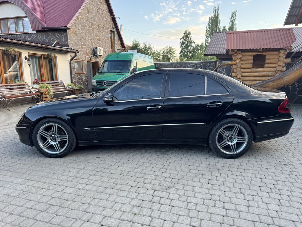 Mercedes benz E211 2007 sedan avangarde