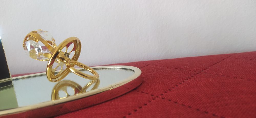 Komplet ramka na zdjęcie i smoczek pamiątka chrztu Świętego Swarovski