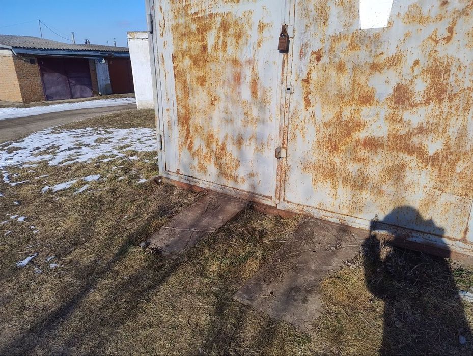 Продам металевий гараж в гарному стані (корабельна сталь 3 мм) 1700 $