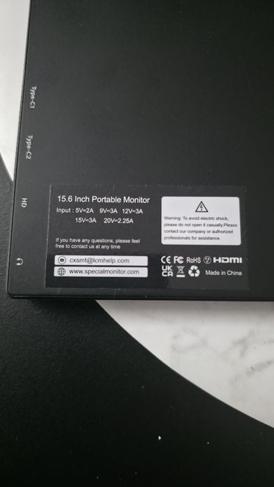 Monitor przenośny 4K 15,6 cala