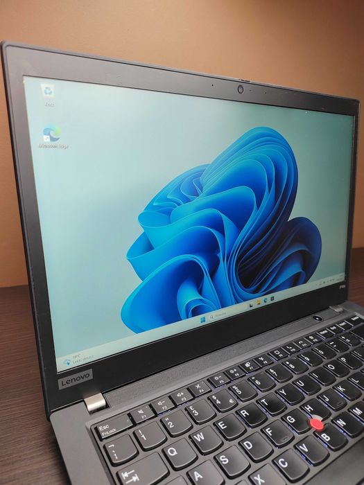 DOTYKOWY LAPTOP | ThinkPad P14s G2 | i7-1165G7 | Quadro T500 | 512SSD