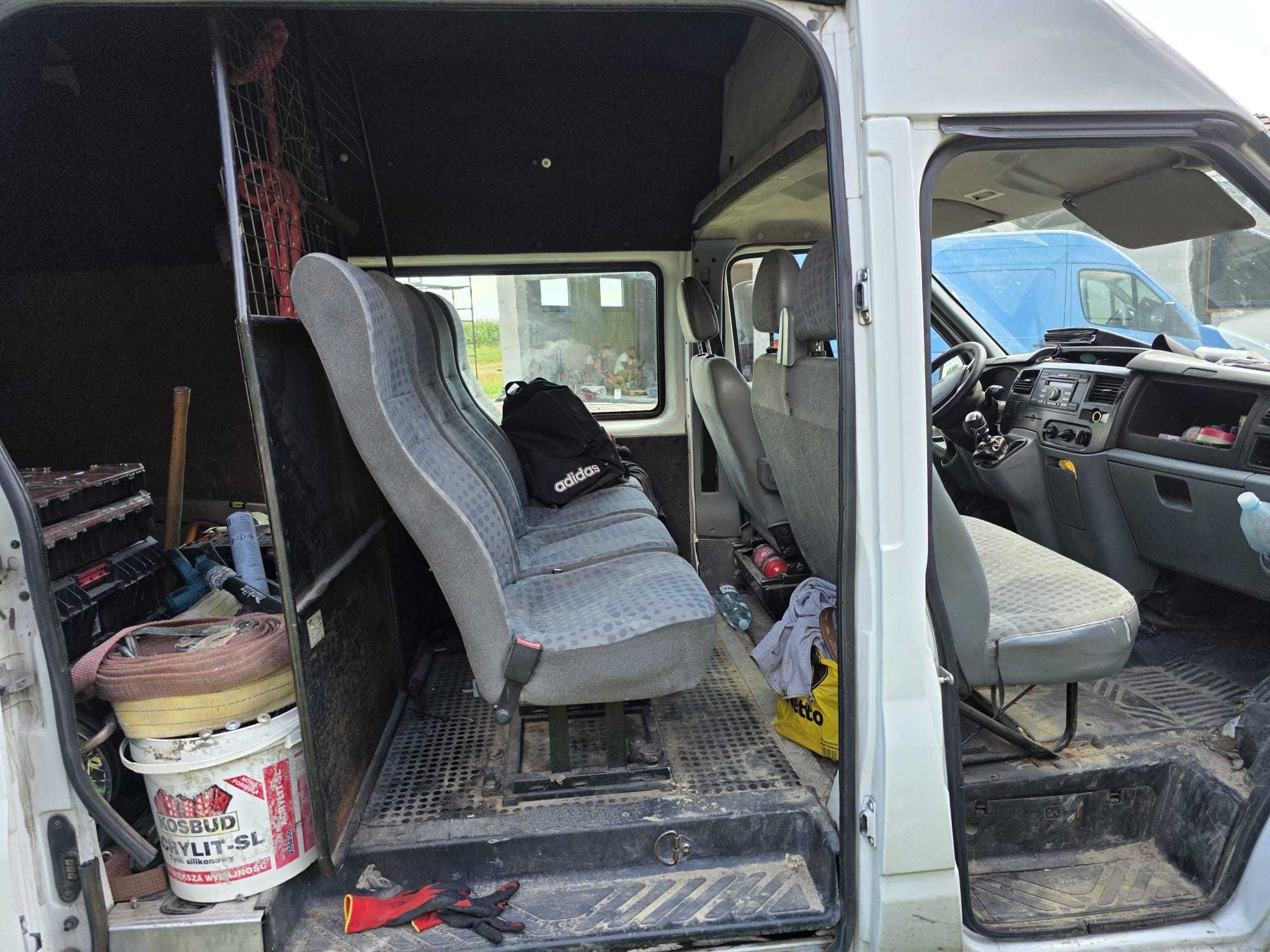 FORD TRANSIT 2.4     BRYGADÓWKA 7 osobowy max