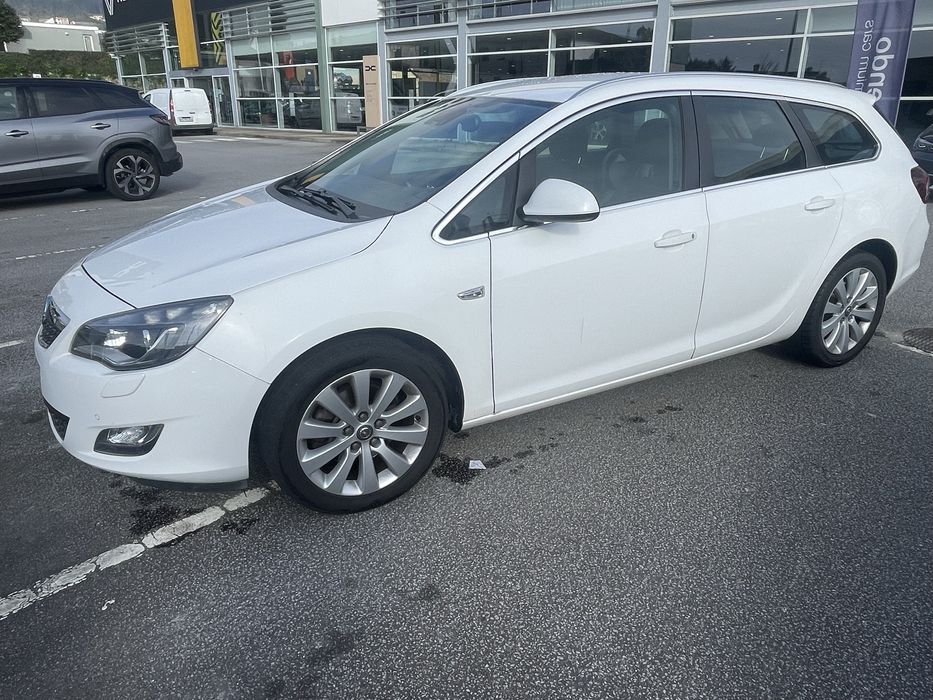 Astra Sports Tourer 1700CC