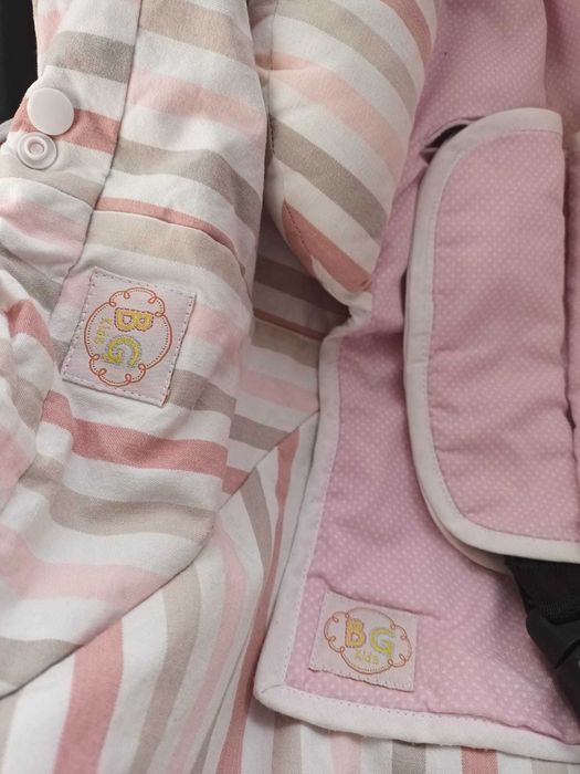 Ovo Maxi Cosi + capas menina