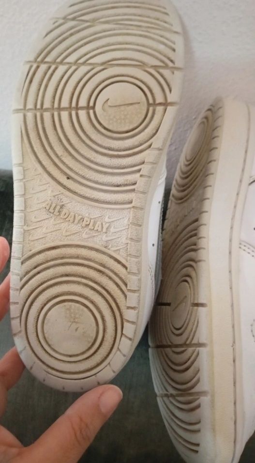Tênis Nike Tamanho 35