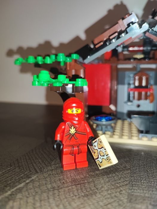 LEGO Ninjago 2508 - Blacksmith Shop 2011