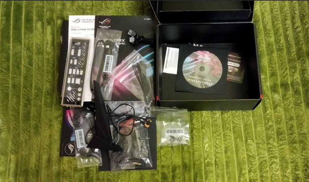 материнская плата am4 ASUS ROG STRIX X570-I Gaming mini-ITX