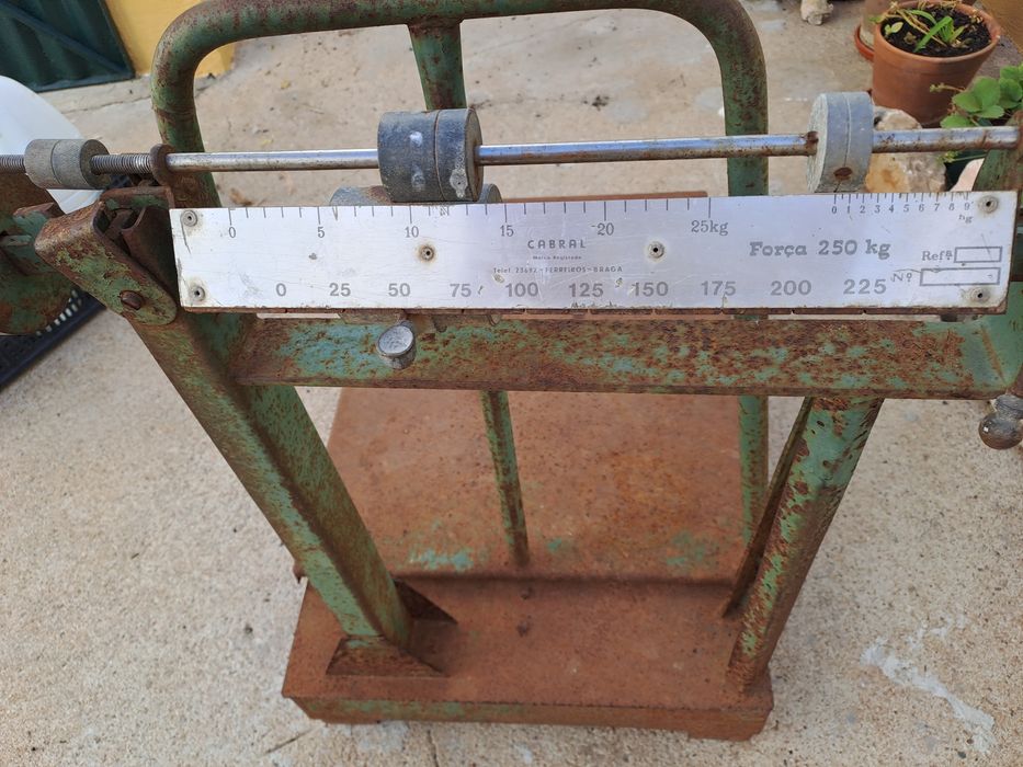 Balança decimal Marca Cabral