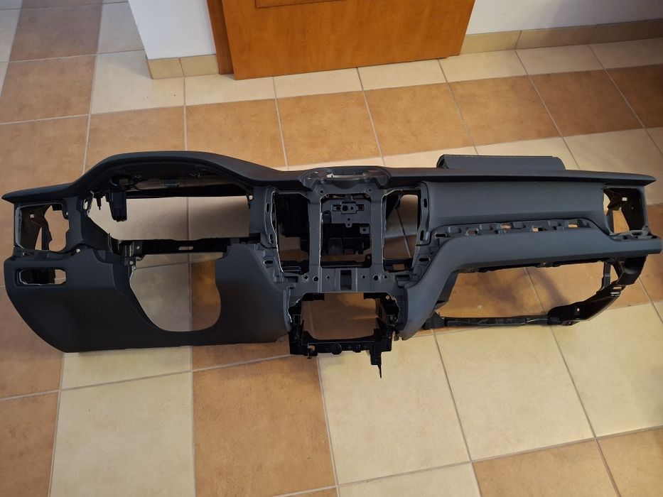 Konsola deska kokpit poduszka sterownik airbag volvo xc 60II 2024