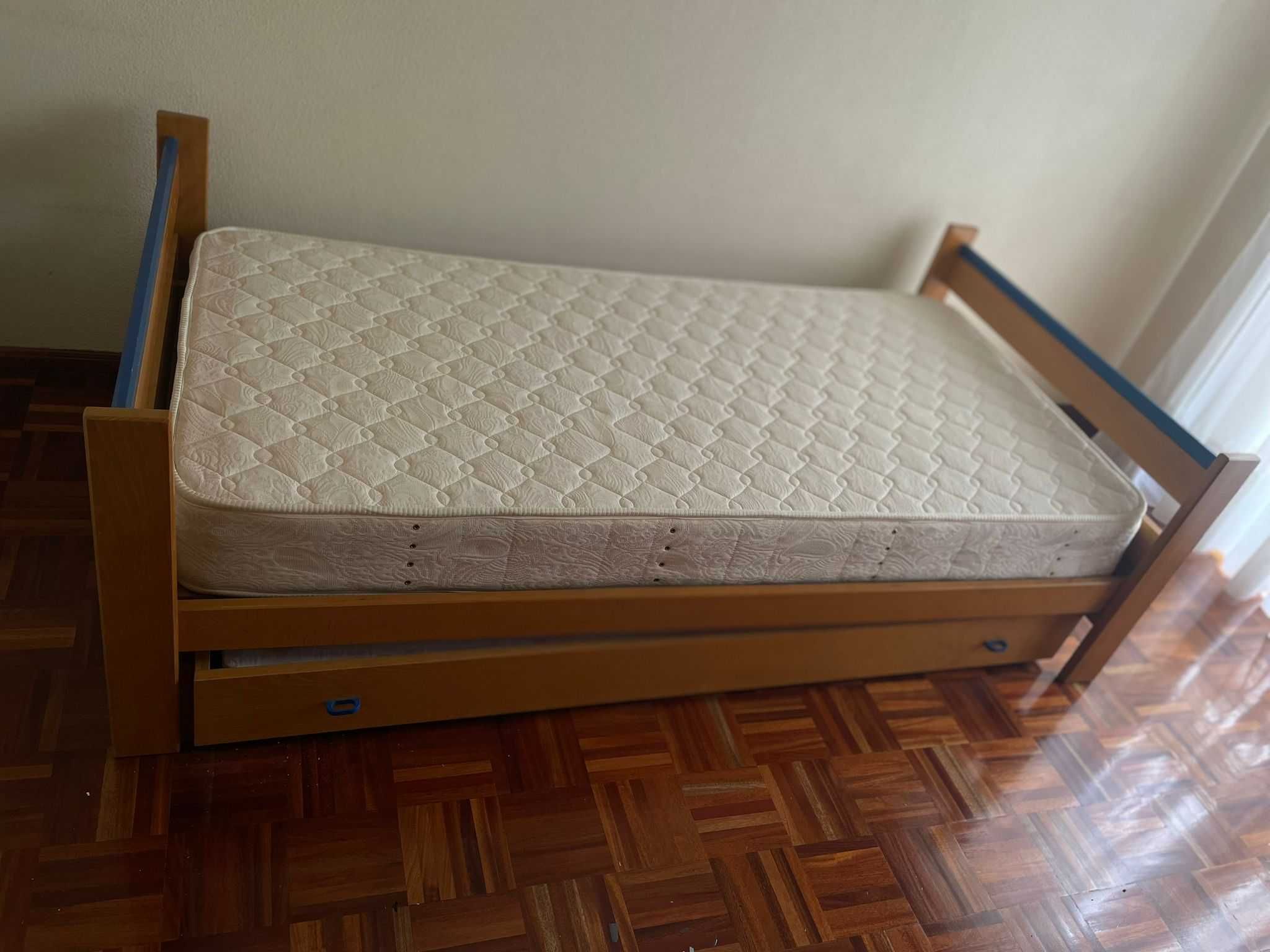Cama Solteiro c/Gaveta