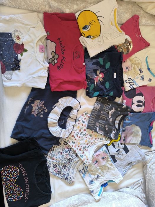 Lote de 24 camisolas menina 4 anos