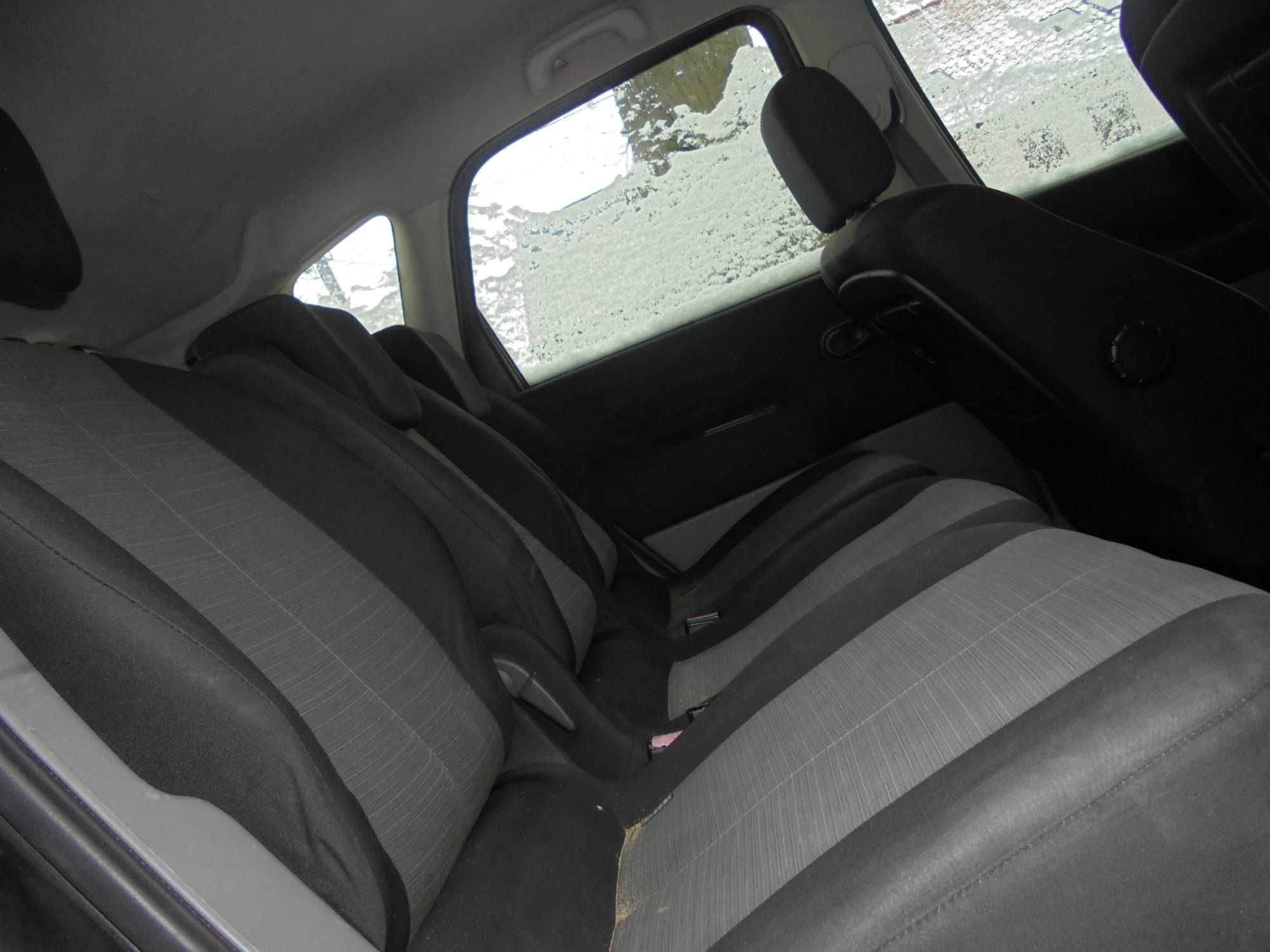 Renault Scenic II 1.9 dci kolor czarny , kod lakieru NV676 na części