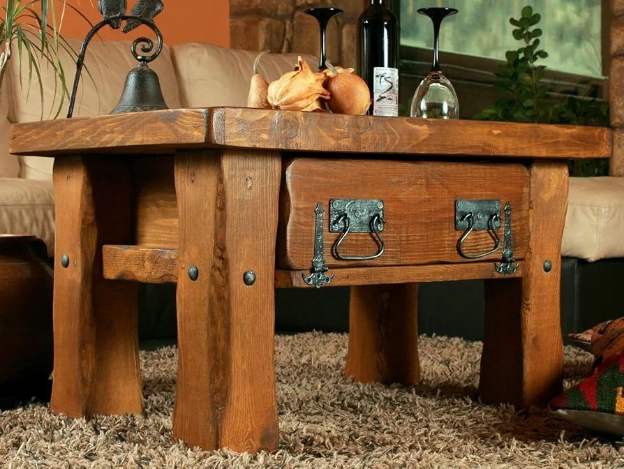 Stolik kawowy rustykalny loft unikatowy, lite drewno, vintage z kufra