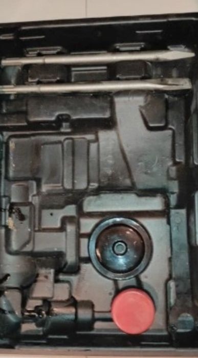 Młotowiertarka - młot udarowo-obrotowy SDS+ 800 W, 900obr/min.