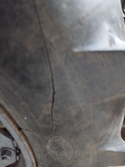 Opony MF 255 12.4-32 6.00-16