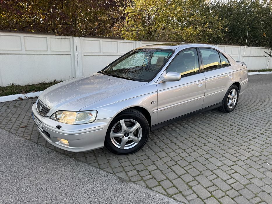 Продам Хонду Акорд 1.8 механика Срочно!