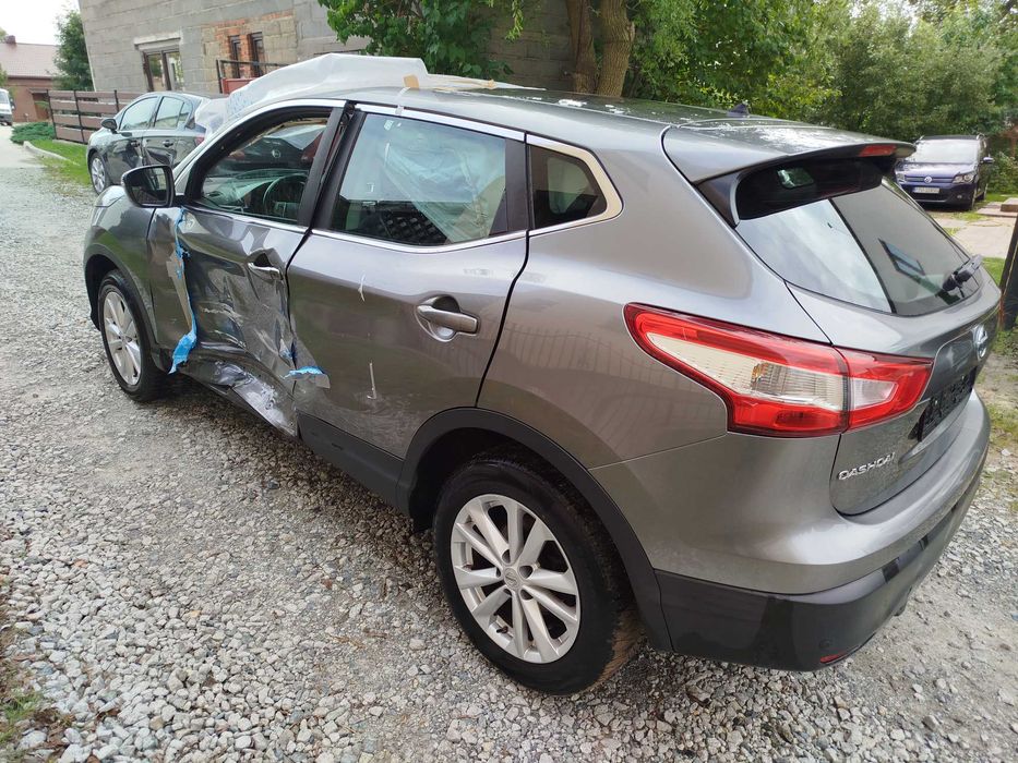 Nissan Qashqai 1,6 automat