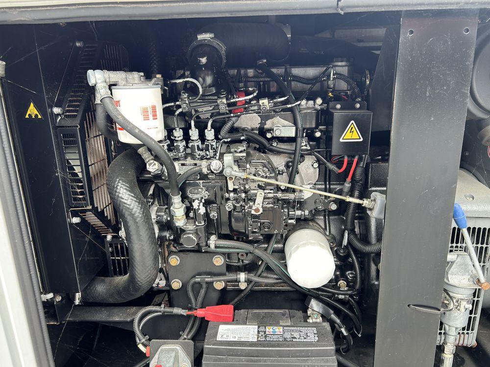 Agregat prądotwórczy SDMO R44C3 44 KVA