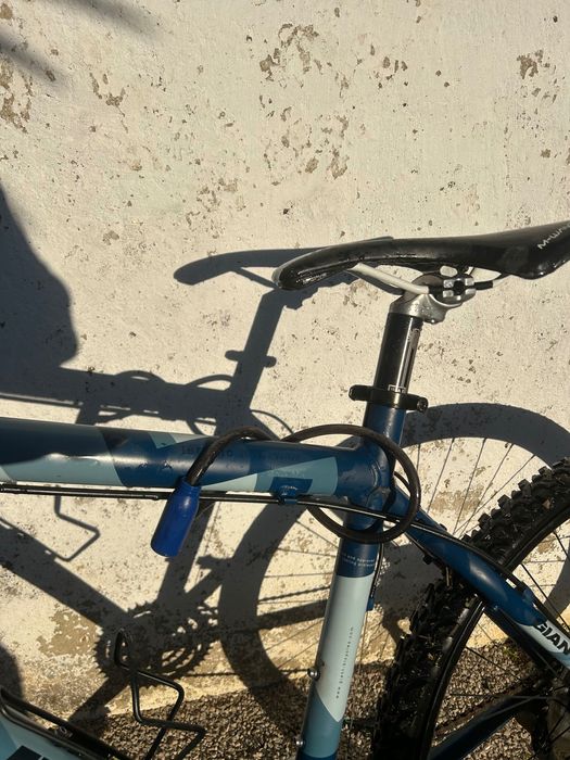 Bicicleta GIANT SR Suntour XCR