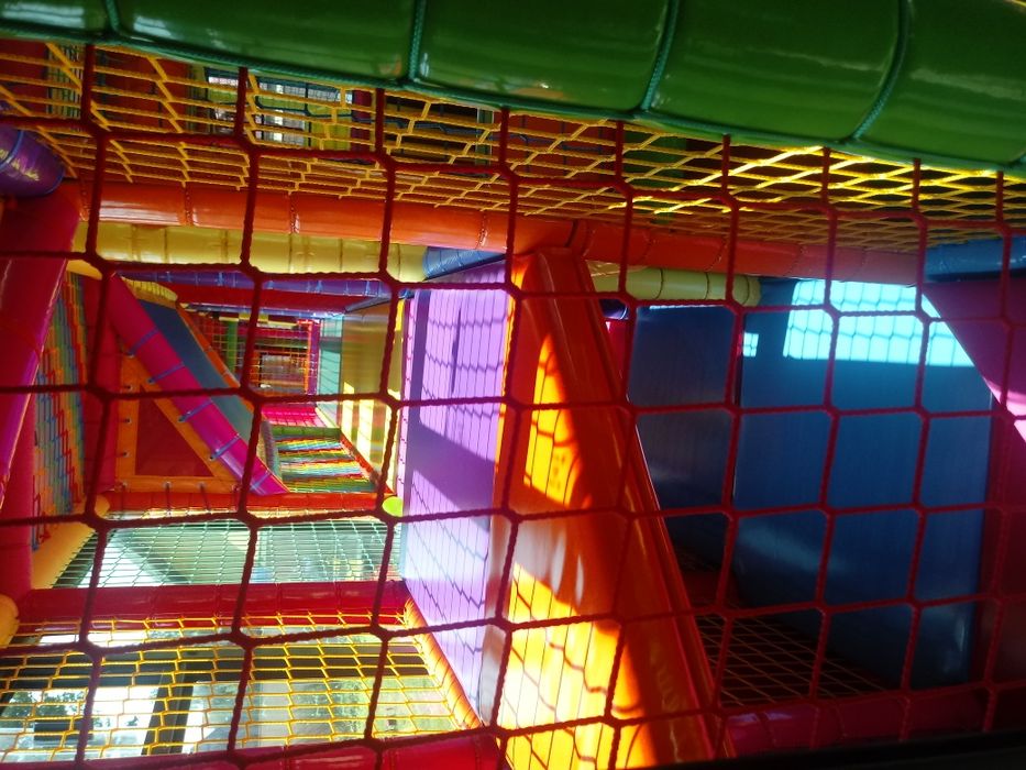 Animator, mobilna sala zabaw w  Autobusie, snowtubing, dmuchańce, wata