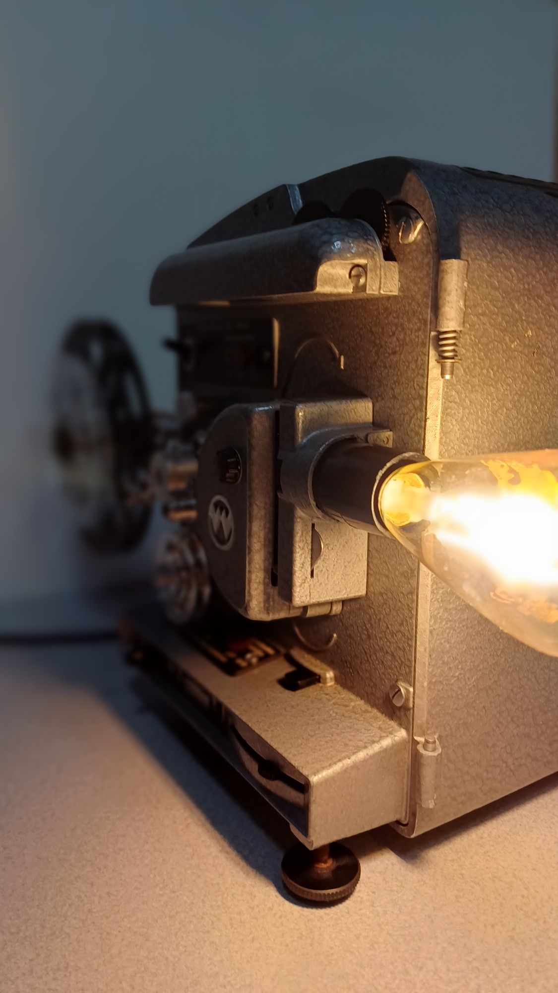 Projektor 8 mm  retro lampka
