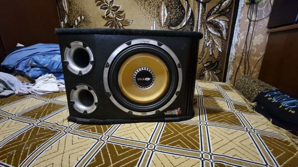 Активний сабуфер Vibe black air 12