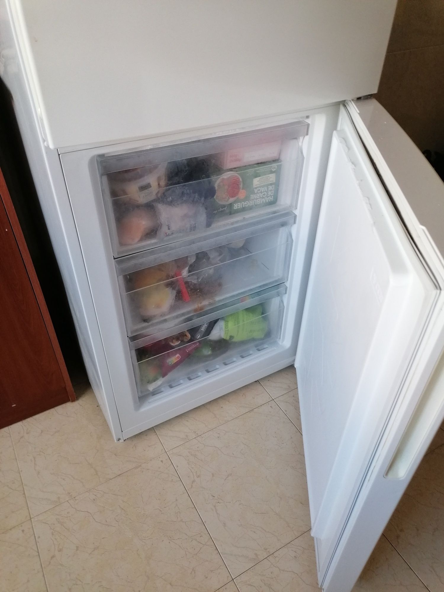 Vendo Frigorífico Combinado