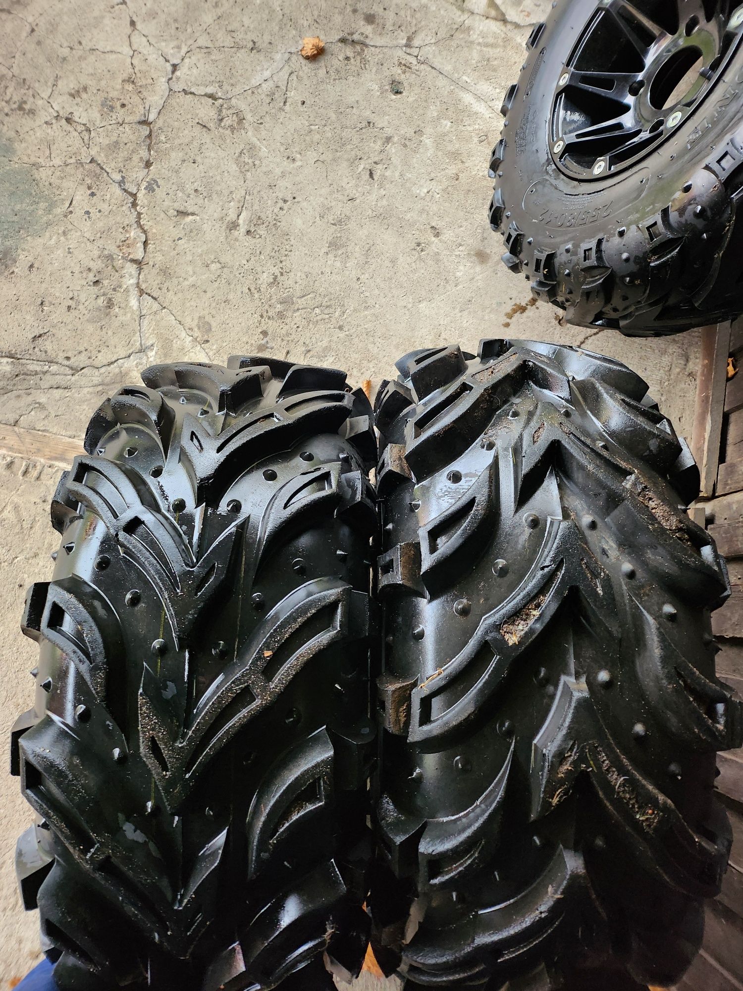 Can-am Quad Opony z felgami 12 4/136 opony destone felgi moose utilit