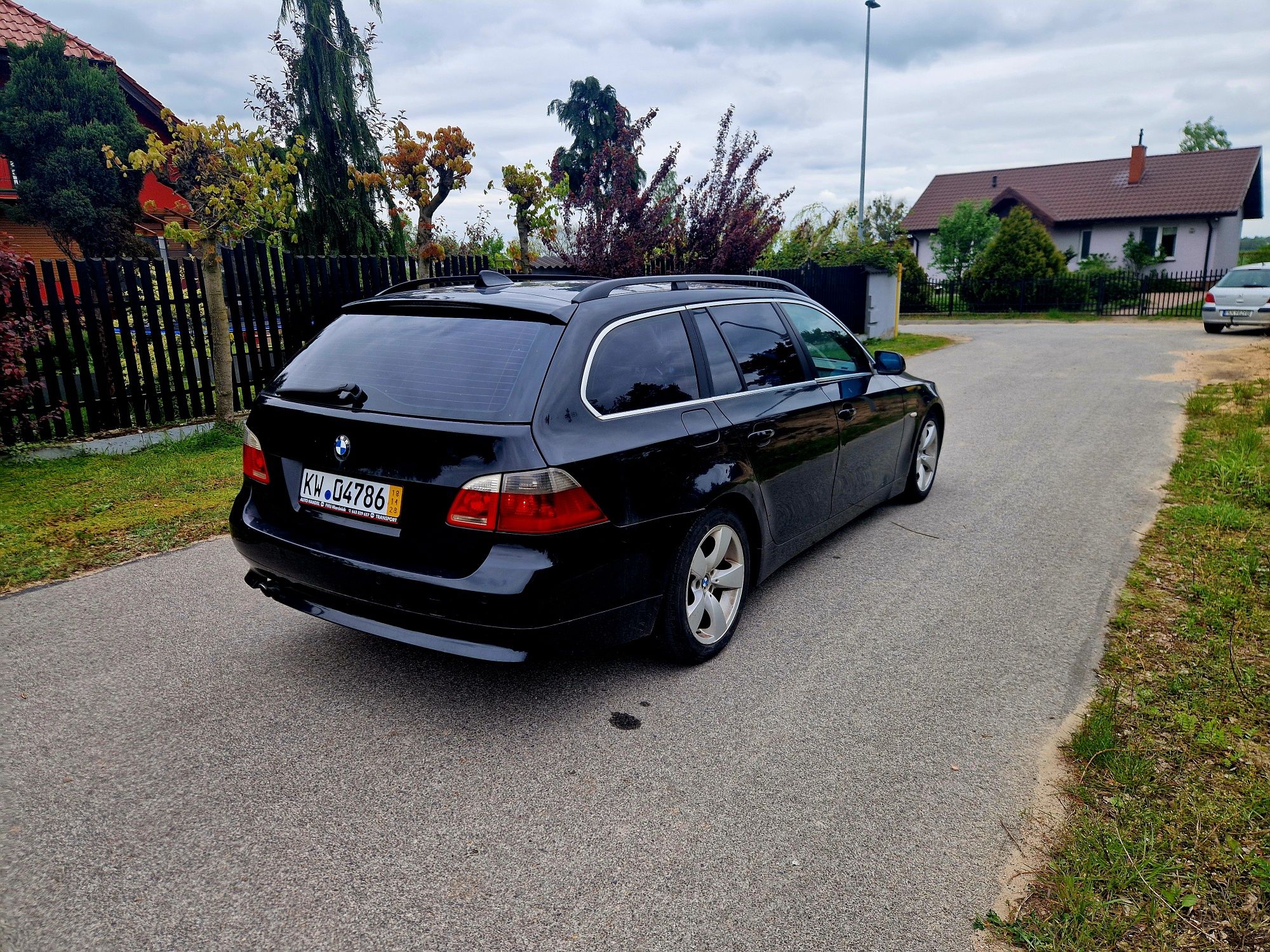 BMW E61 2,5 diesel 170 km manual skóra Alu Panorama