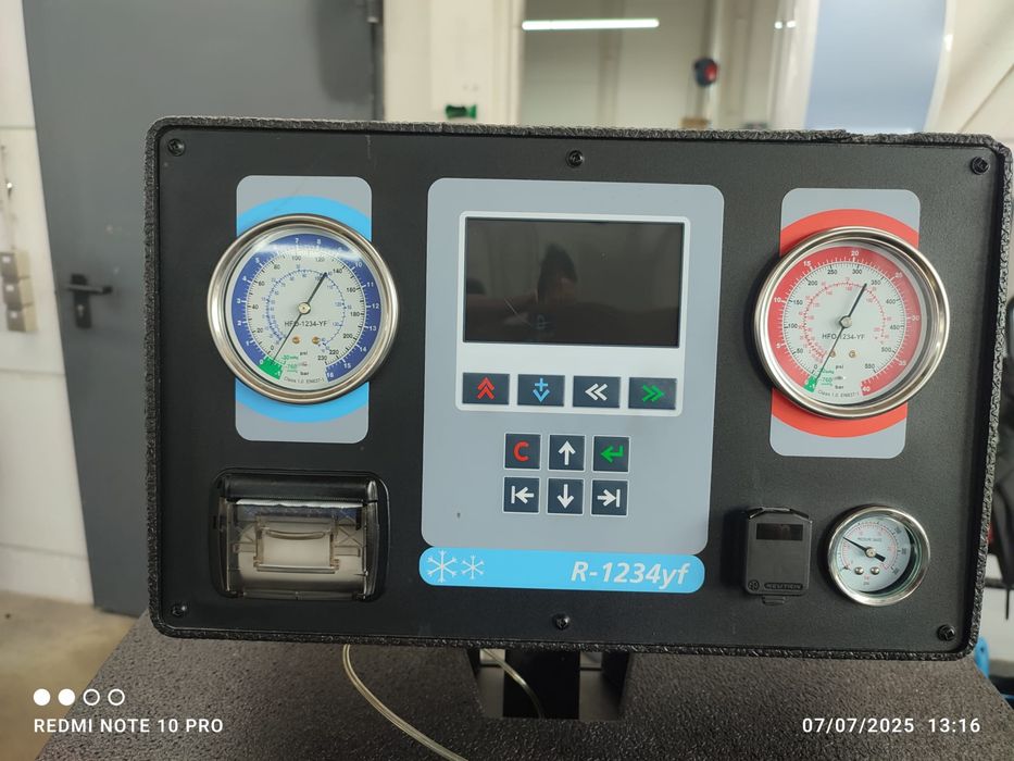 Stacja klimatyzacji hella gutmann 3500 R1234YF