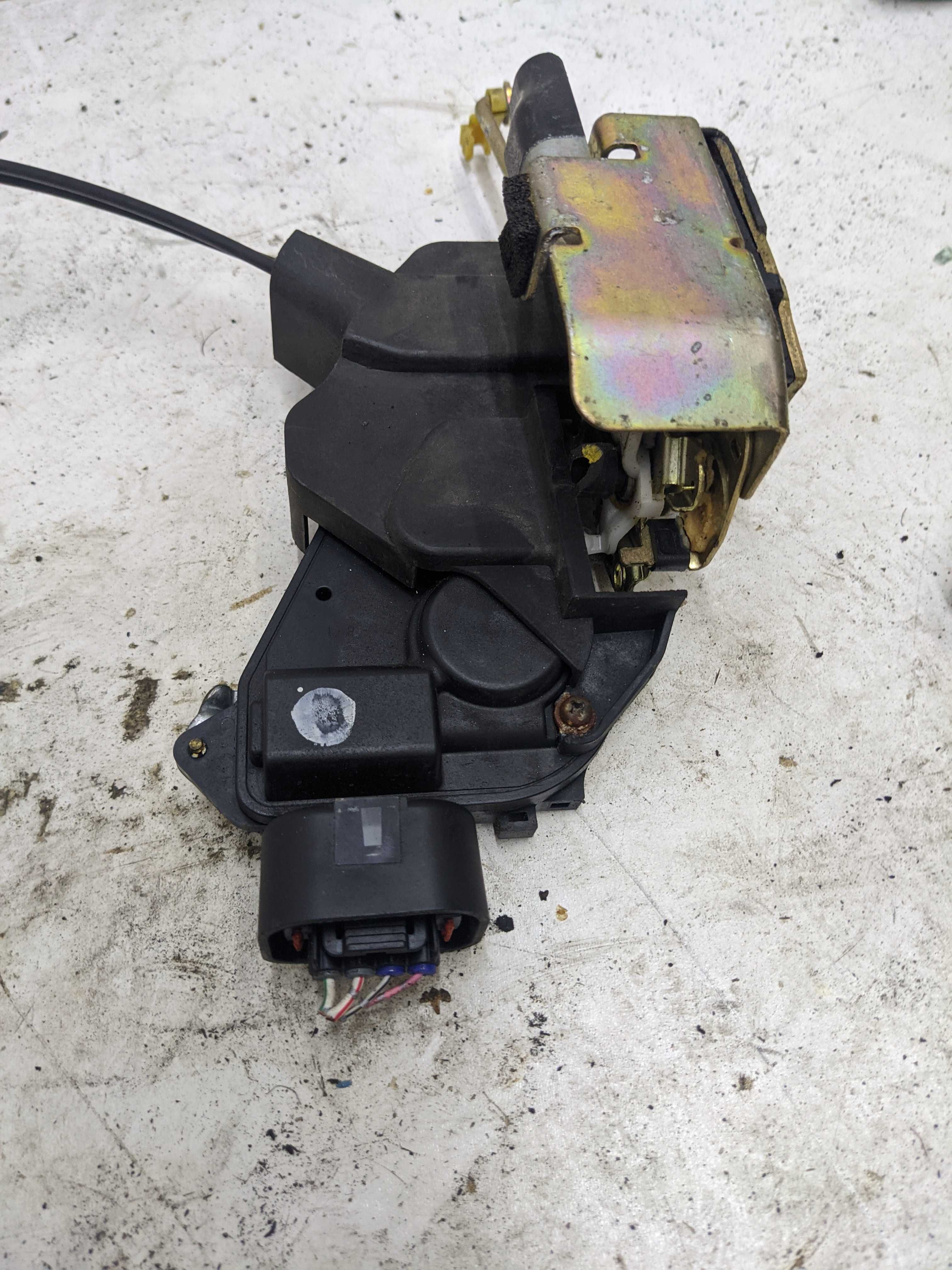 Toyota Previa II 2 Zamek Klamka Drzwi Lewy Przedni Lewy Przód