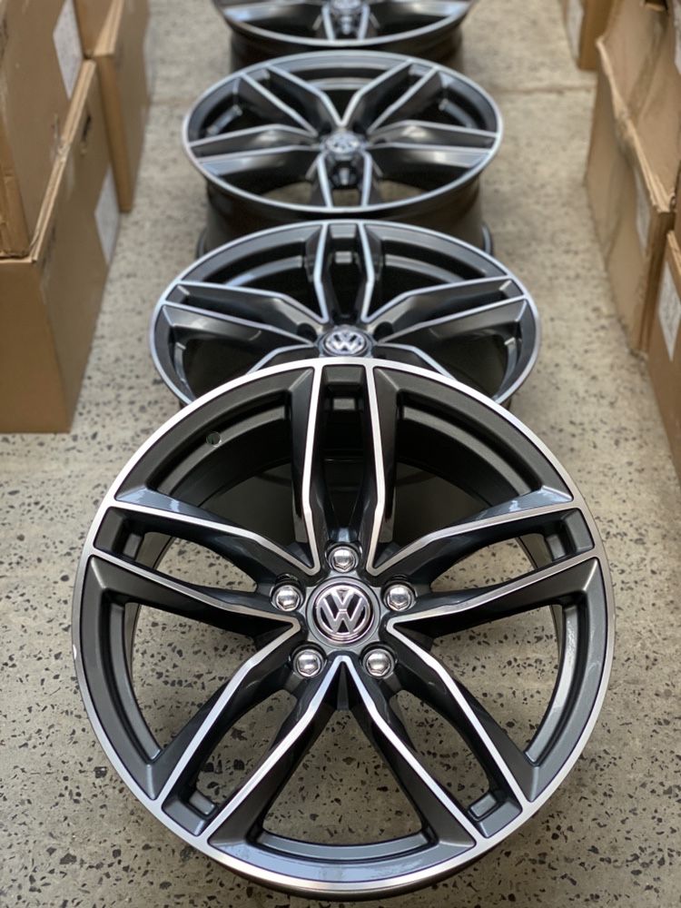 Диски Нові R18/5/112 Volkswagen Passat Jetta Tiguan Golf Touran