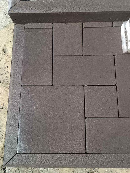 Укладання тротуарної плитки