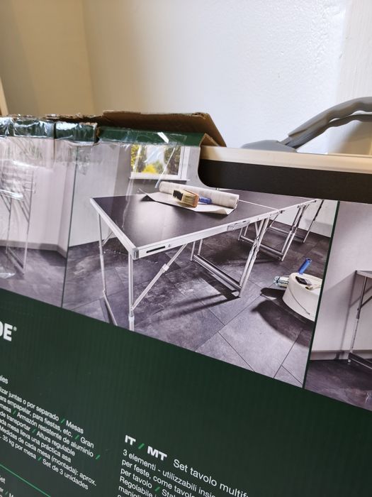 Mesa dobrável para trabalhos refeições etc nova 100x60cm