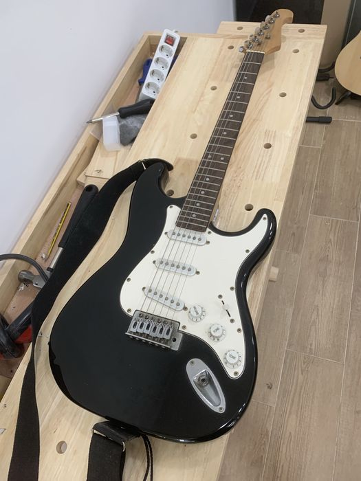 CONJUNTO GUITARRA AMPLIFICADOR