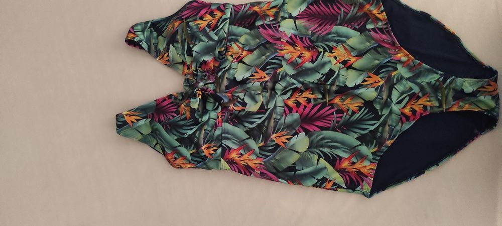 Strój kąpielowy jednoczęściowy xl