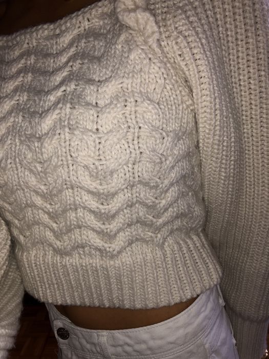 Zara sweter warkocz kwadratowy dekolt crop top falbany