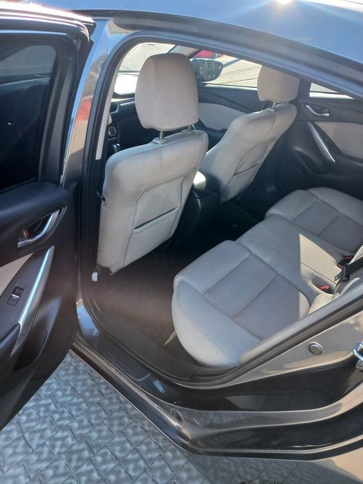 Автомобіль Mazda 6 2015