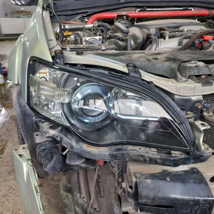 Установка линз, ремонт фар, пайки пластика, установка ламп, полировка,