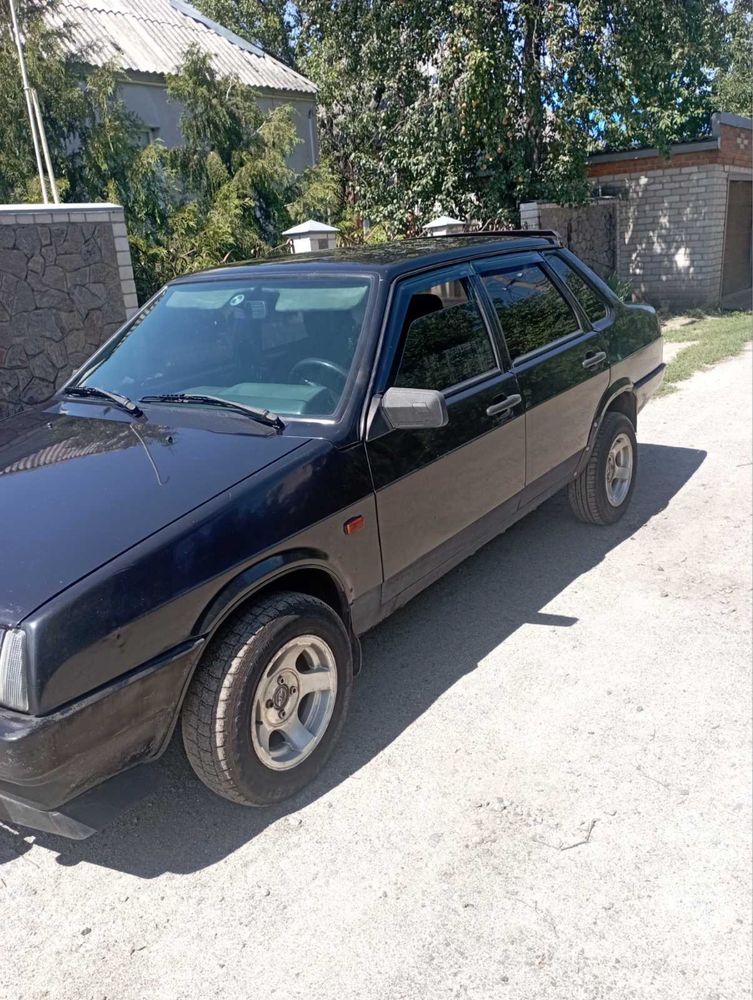 продам ваз 21099