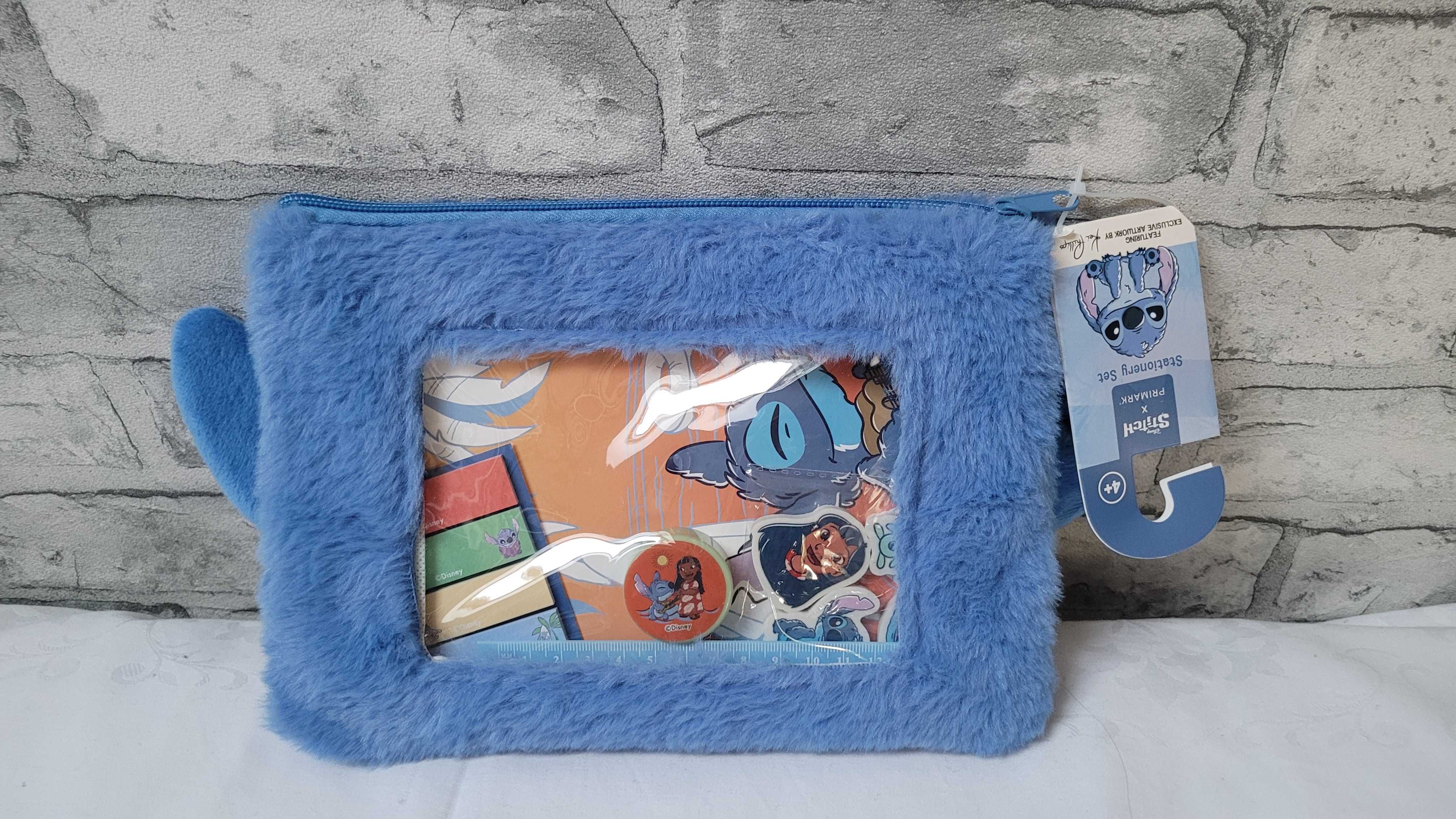 Przybory Disney Stitch w pięknym przyborniku ze Stitchem PRIMARK