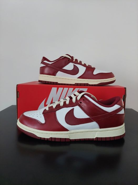 Nike Dunk Low Bordeaux