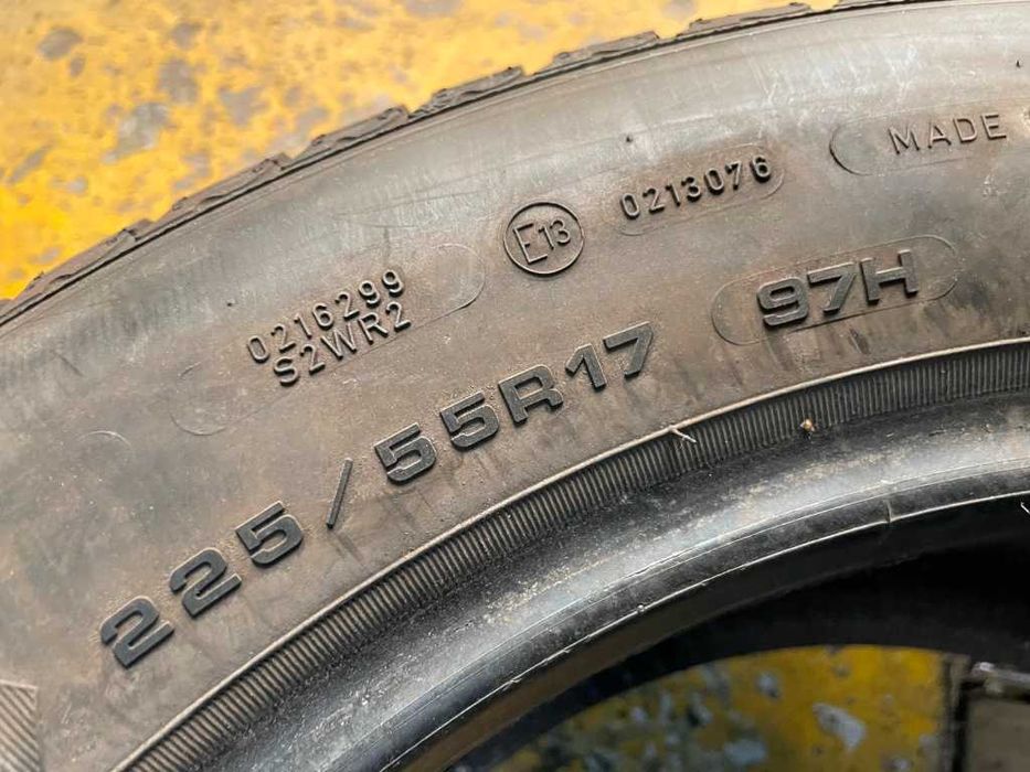 225/55 R17 GoodYear UltraGrip 8 2шт